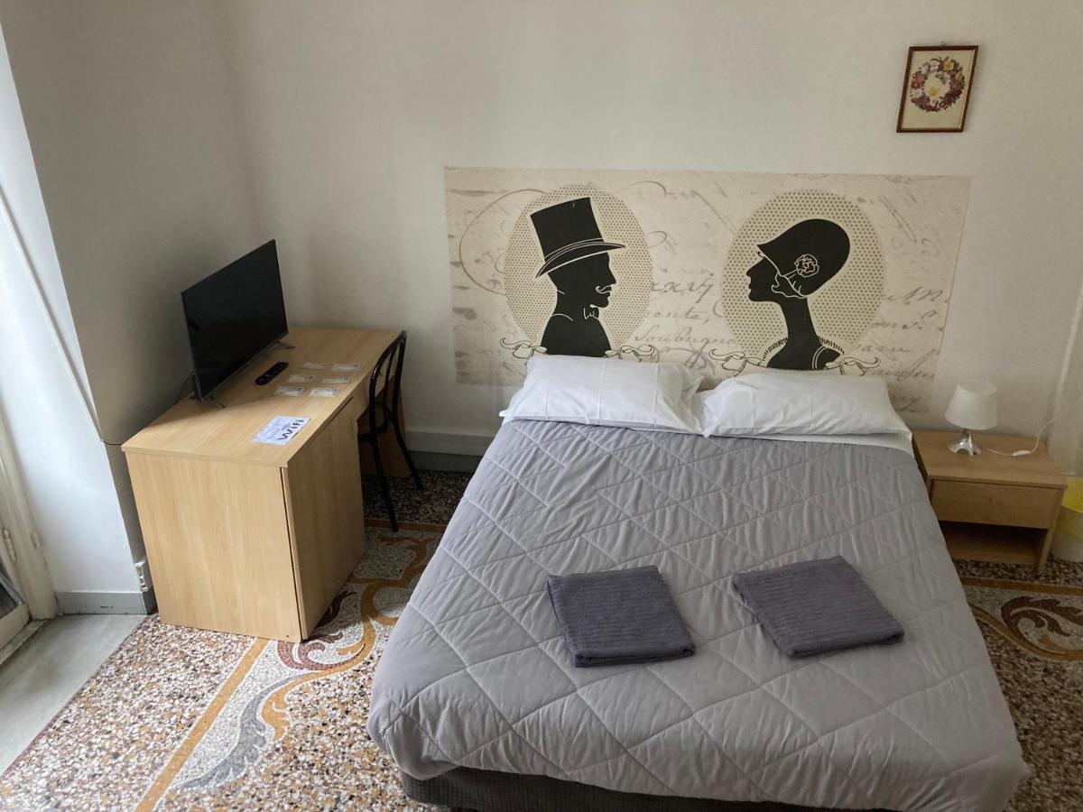 Guest House Roma جنوة المظهر الخارجي الصورة