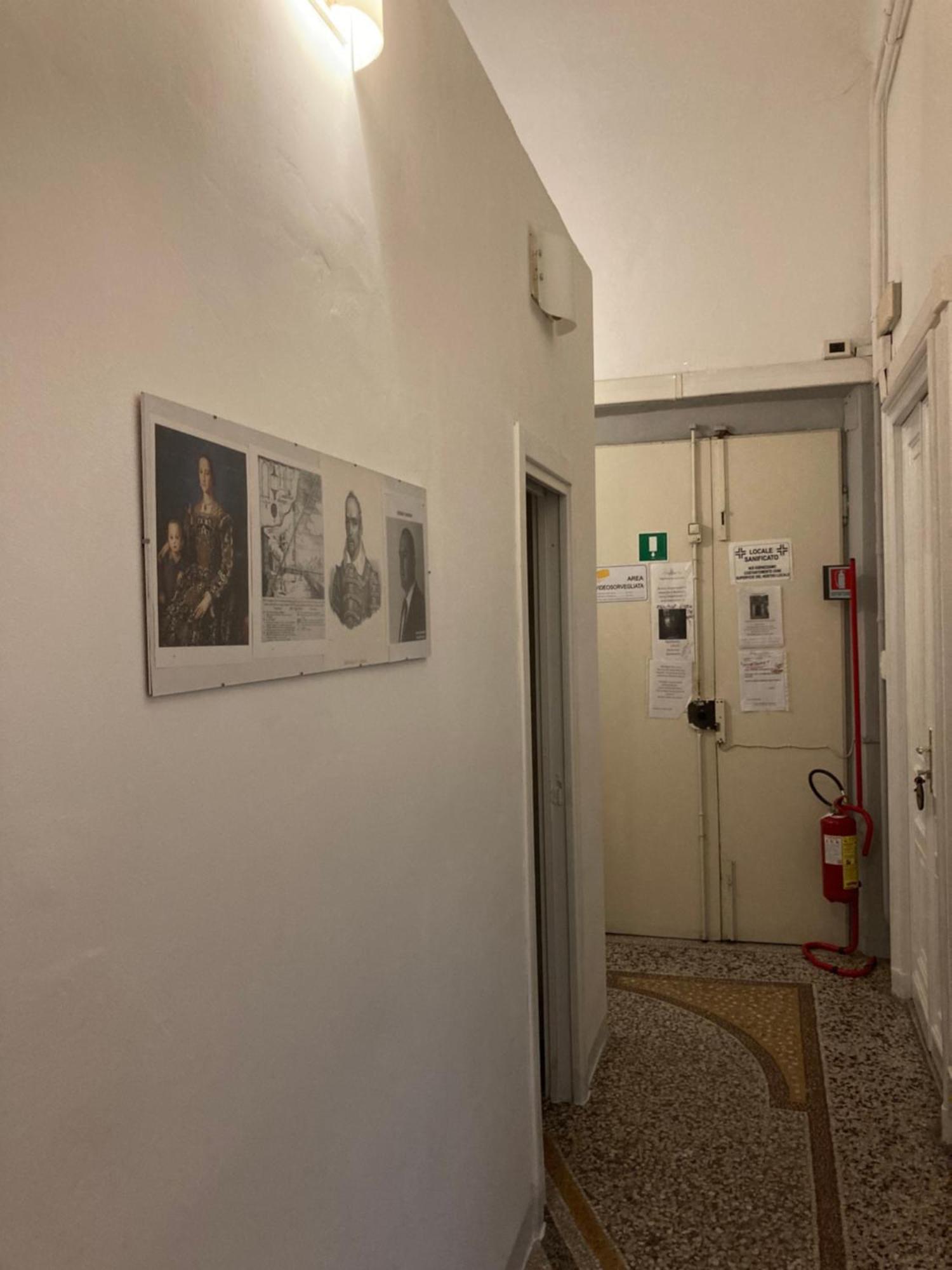 Guest House Roma جنوة المظهر الخارجي الصورة