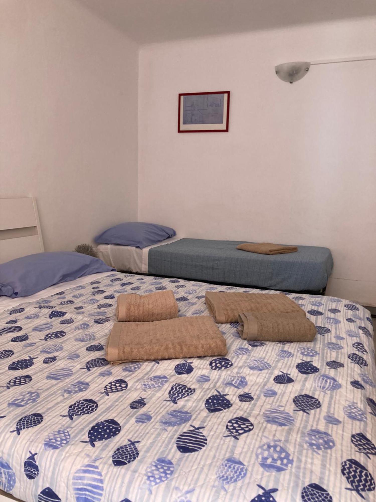 Guest House Roma جنوة المظهر الخارجي الصورة