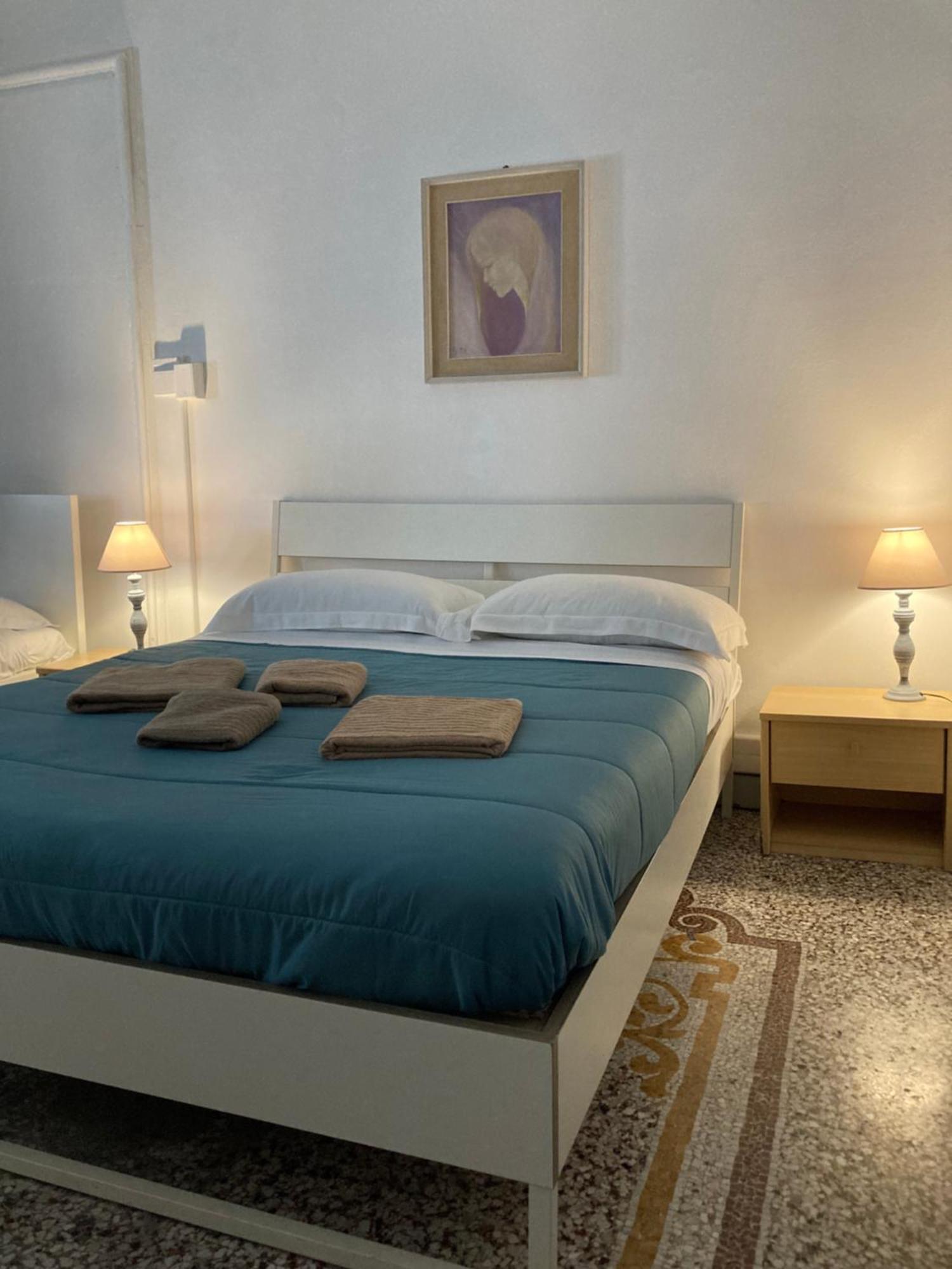 Guest House Roma جنوة المظهر الخارجي الصورة